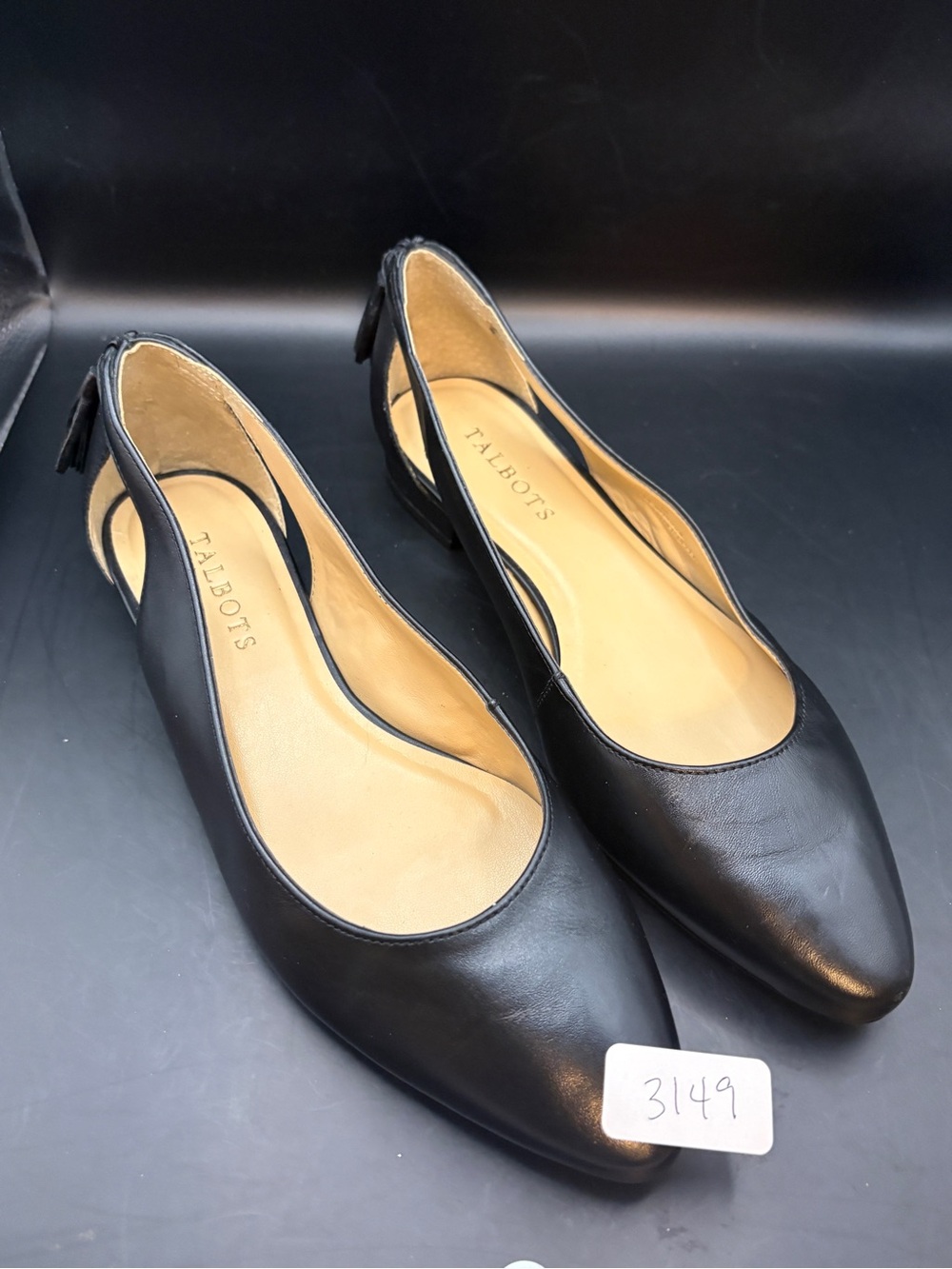 Talbots Black smooth leather flats with tassels and cutouts at heels 7.5M NWOT